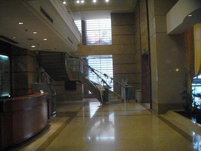 华创大厦室内电梯前室及走道、楼梯间装饰工程